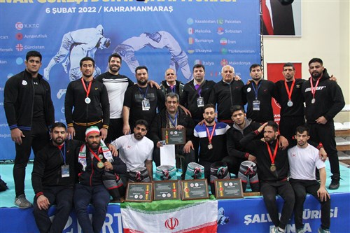 نایب قهرمانی تیم ایران در رقابت های جهانی شلوار گورش (همراه با گزارش تصویری)